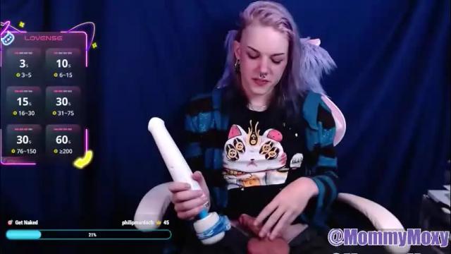 Image 4 of moxynverve Stream on Chaturbate on 17 days ago