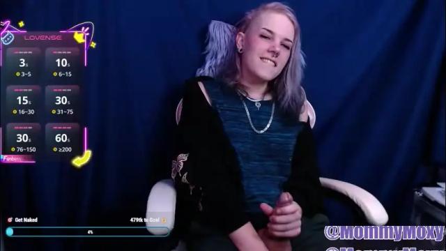 Image 2 of moxynverve Stream on Chaturbate on 24 days ago