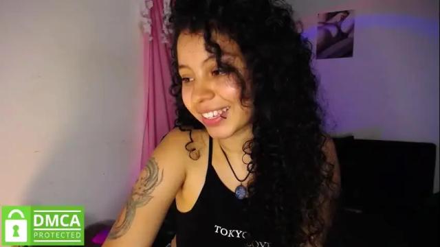 Image 12 of mr_mrscurie Stream on Chaturbate on 1 month ago