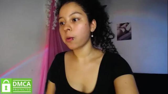 Image 3 of mr_mrscurie Stream on Chaturbate on 16 days ago