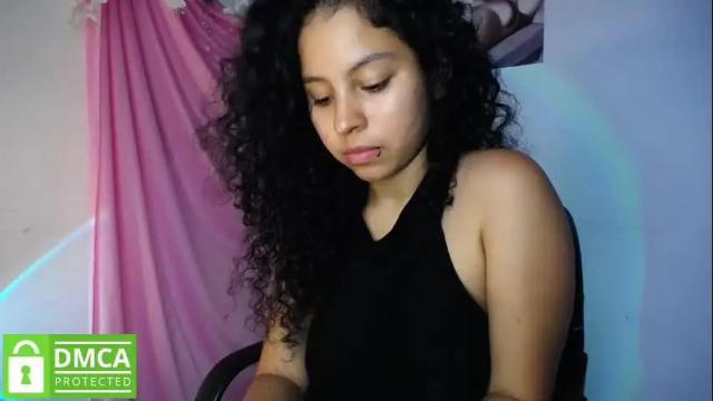 Image 8 of mr_mrscurie Stream on Chaturbate on 13 days ago