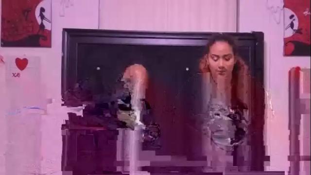 Image 11 of mrandmrscrook Stream on Chaturbate on 2 months ago