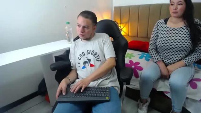 Image 6 of mrjhosonn_penny Stream on Chaturbate on 12 months ago