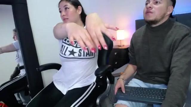 Image 10 of mrjhosonn_penny Stream on Chaturbate on 12 months ago
