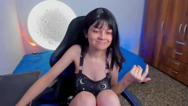 Image 10 of mrs_grinch Stream on Chaturbate on 15 months ago