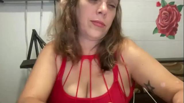 Image 12 of mrs_kinkie Stream on Chaturbate on 18 days ago