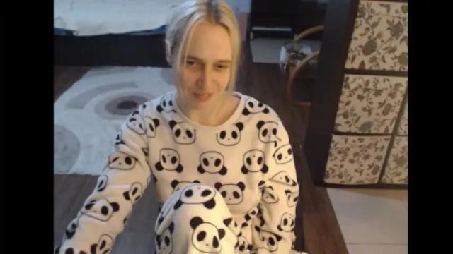 Image 3 of mrsluck Stream on Chaturbate on 2 months ago