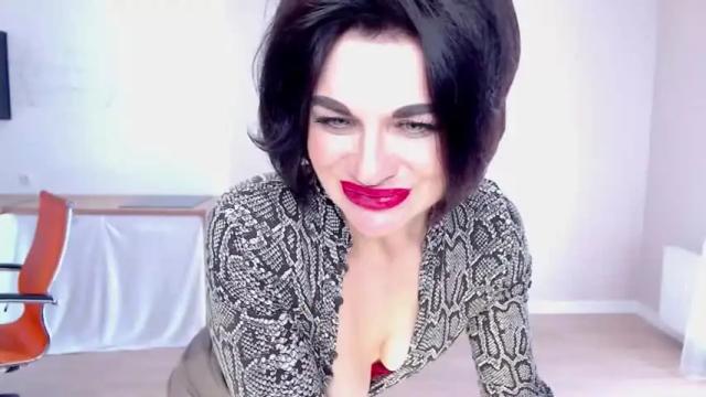Image 10 of ms_afrodita Stream on Chaturbate on 13 months ago