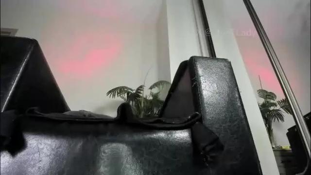 Image 10 of ms_enigma Stream on Chaturbate on 6 days ago