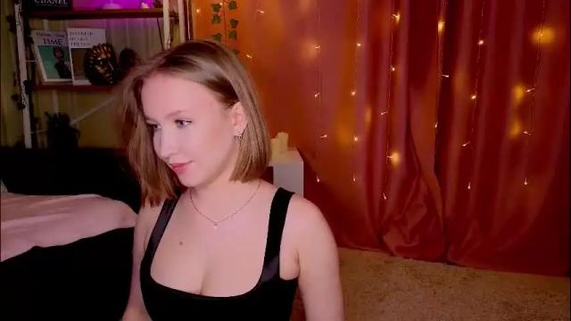 Image 12 of ms_evasweet Stream on Chaturbate on 2 months ago