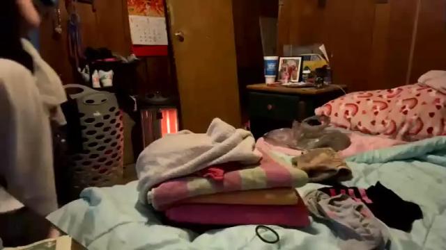 Image 7 of ms_funsize32 Stream on Chaturbate on 13 months ago