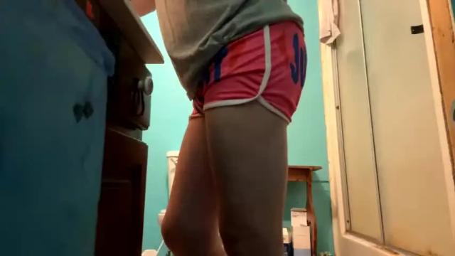 Image 6 of ms_funsize32 Stream on Chaturbate on 13 months ago