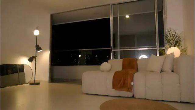 Image 8 of ms_lawless Stream on Chaturbate on 2 months ago