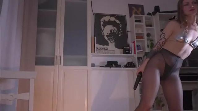 Image 4 of ms_lorelei Stream on Chaturbate on 2 months ago