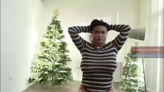 Image 3 of ms_mochii Stream on Chaturbate on 19 days ago