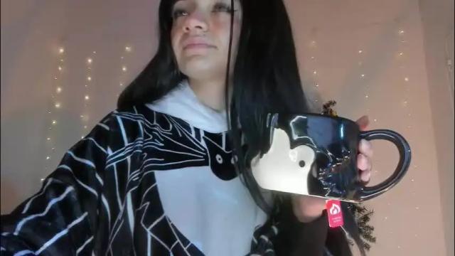 Image 2 of ms_pickless Stream on Chaturbate on 14 days ago