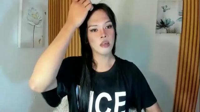 Image 7 of ms_selenaxx Stream on Chaturbate on 3 months ago