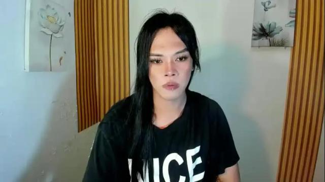 Image 3 of ms_selenaxx Stream on Chaturbate on 3 months ago