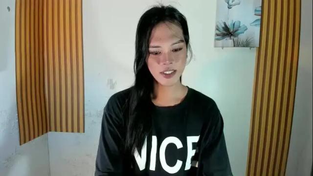 Image 4 of ms_selenaxx Stream on Chaturbate on 3 months ago