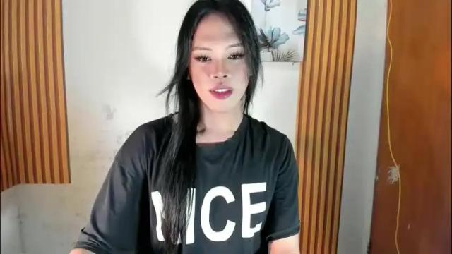 Image 4 of ms_selenaxx Stream on Chaturbate on 12 hours ago