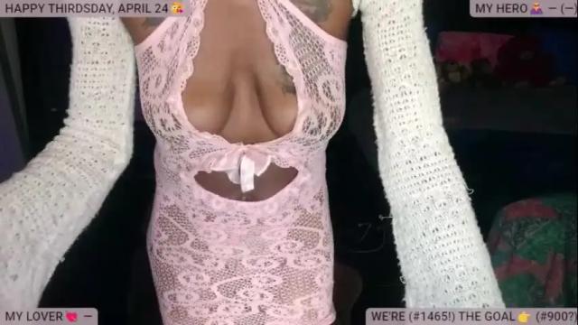 Image 2 of ms_waterworks Stream on Chaturbate on 1 month ago