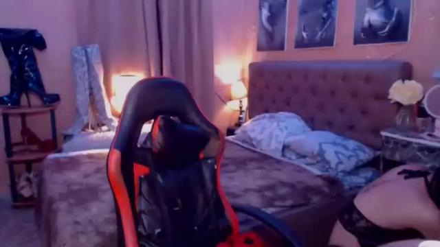 Image 11 of msasianbigcockts Stream on Chaturbate on 15 months ago