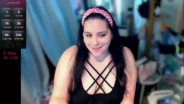 Image 10 of msbellasnow Stream on Chaturbate on 14 days ago
