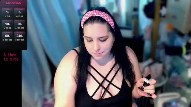 Image 11 of msbellasnow Stream on Chaturbate on 14 days ago