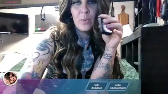 Image 6 of msbutcherwithasmile Stream on Chaturbate on 12 months ago