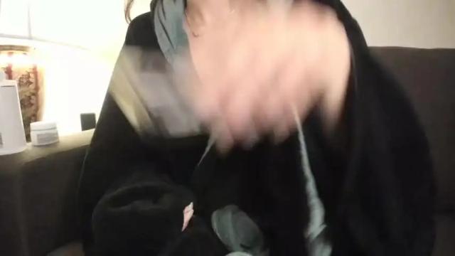 Image 2 of mshebisbox Stream on Chaturbate on 17 months ago
