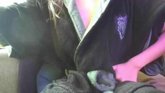 Image 12 of mshebisbox Stream on Chaturbate on 17 months ago