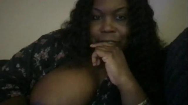 Image 10 of msjonemillion Stream on Chaturbate on 1 month ago