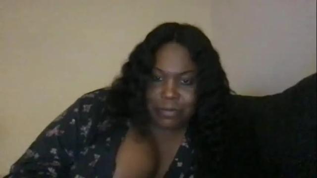 Image 3 of msjonemillion Stream on Chaturbate on 1 month ago