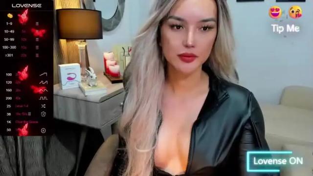 Image 6 of msmonicathrone Stream on Chaturbate on 16 months ago