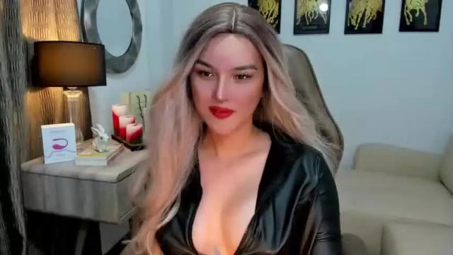 Image 12 of msmonicathrone Stream on Chaturbate on 16 months ago