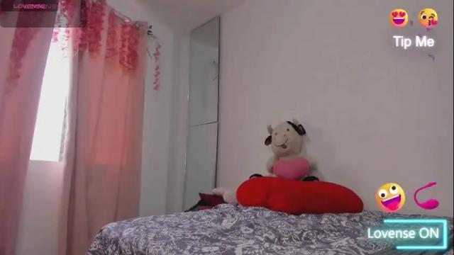 Image 8 of msschloee Stream on Chaturbate on 1 month ago