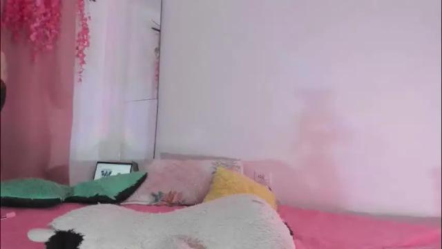 Image 10 of msschloee Stream on Chaturbate on 1 month ago