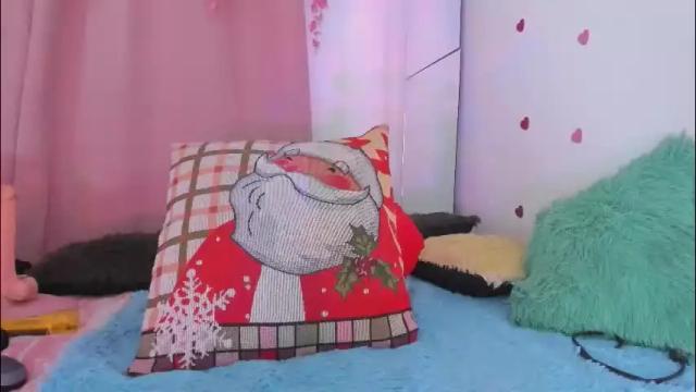 Image 11 of msschloee Stream on Chaturbate on 19 days ago