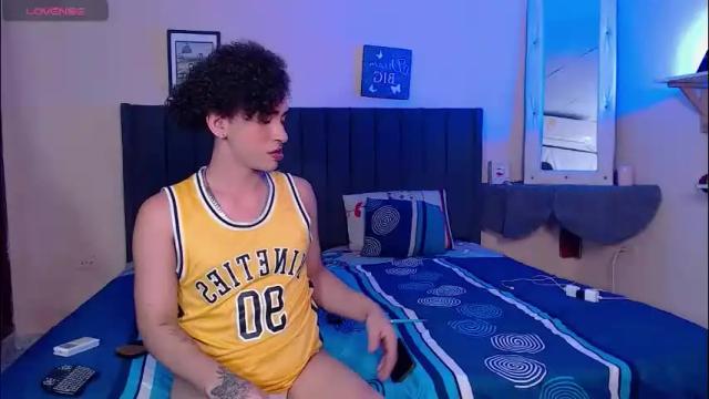 Image 8 of msspenelopedick Stream on Chaturbate on 3 months ago