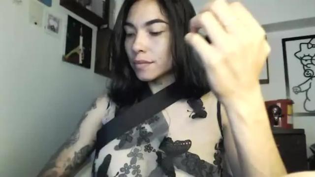 Image 4 of mulan_o Stream on Chaturbate on 14 months ago