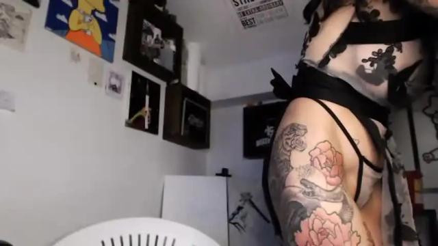 Image 7 of mulan_o Stream on Chaturbate on 14 months ago