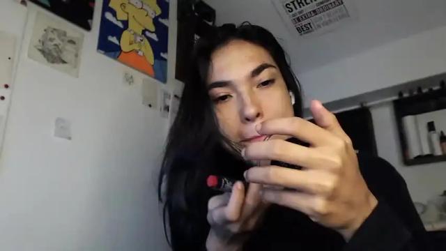 Image 4 of mulan_o Stream on Chaturbate on 13 months ago