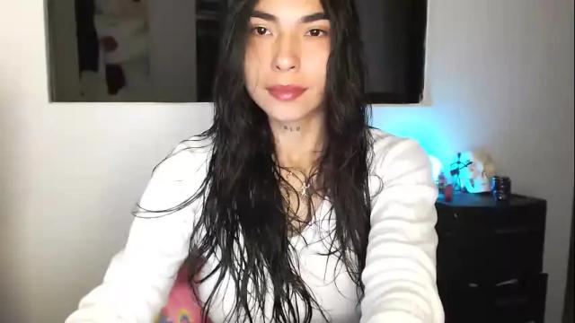 Image 3 of mulan_o Stream on Chaturbate on 1 month ago