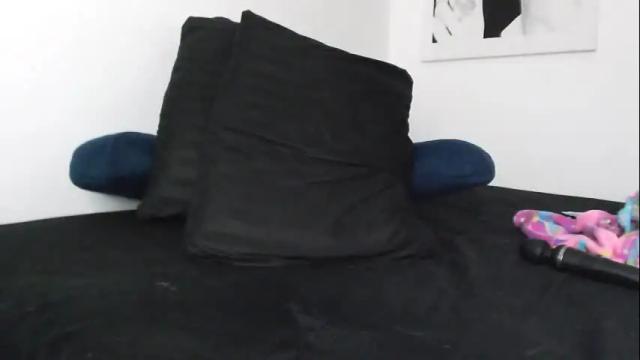 Image 2 of mulan_o Stream on Chaturbate on 1 month ago