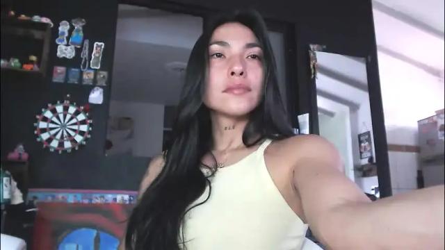 Image 11 of mulan_o Stream on Chaturbate on 2 months ago
