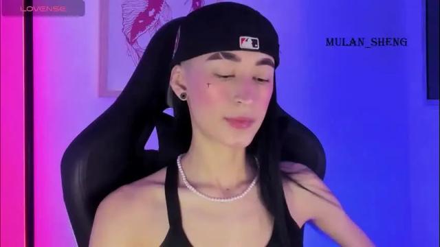 Image 2 of mulan_sheng69 Stream on Chaturbate on 5 months ago