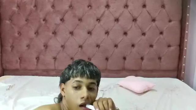 Image 10 of mulford_and_pao Stream on Chaturbate on 18 months ago