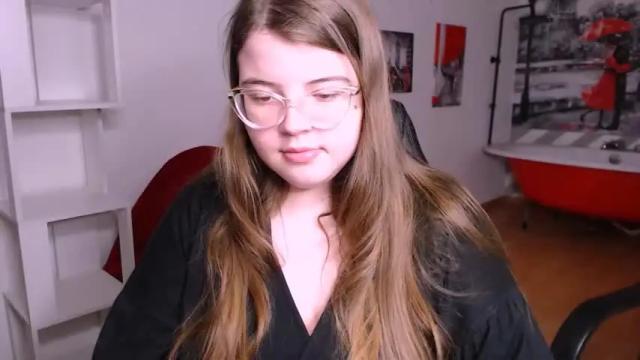 Image 4 of muriel_lee Stream on Chaturbate on 18 months ago