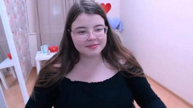 Image 3 of muriel_lee Stream on Chaturbate on 17 months ago