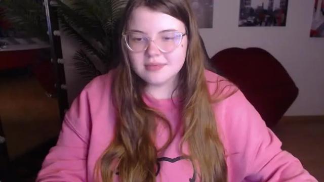 Image 4 of muriel_lee Stream on Chaturbate on 16 months ago